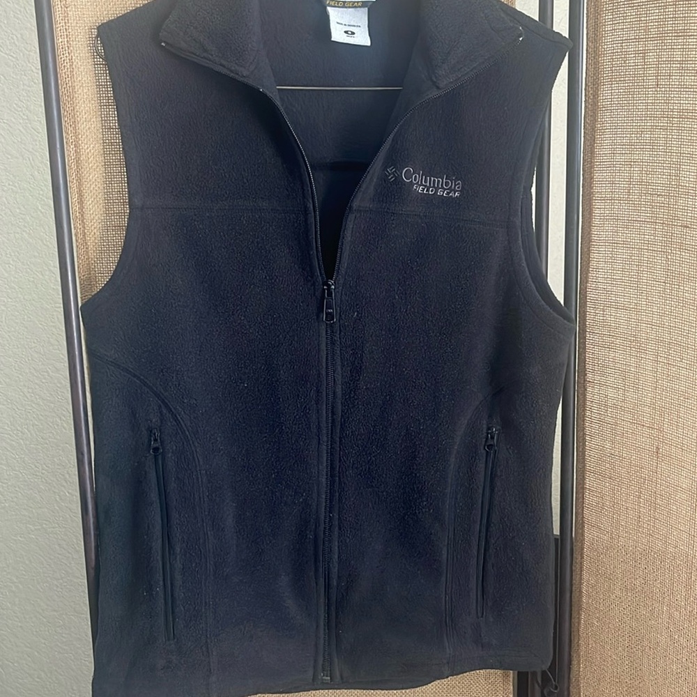 Vest - Picture 1 of 3